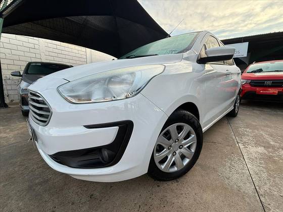 FORD KA 1.0 TI-VCT FLEX SE SEDAN MANUAL FORD KA 1.0 TI-VCT FLEX SE SEDAN MANUAL
